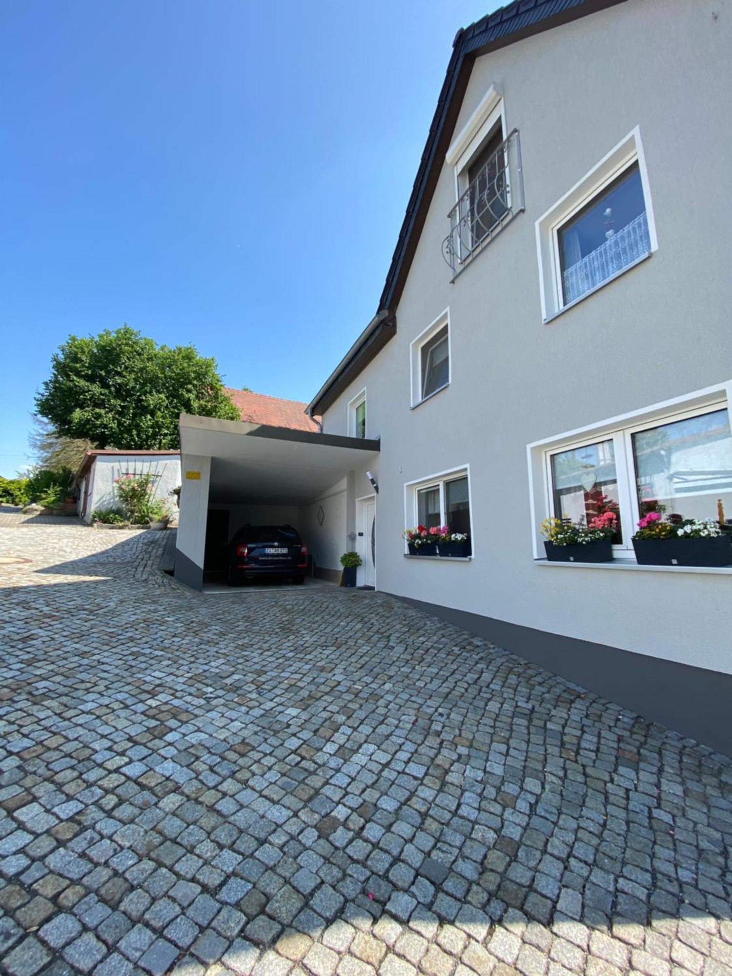 Ferienhaus Zittau Oberlausitz & Ferienwohnung Am Hamann Berg מראה חיצוני תמונה